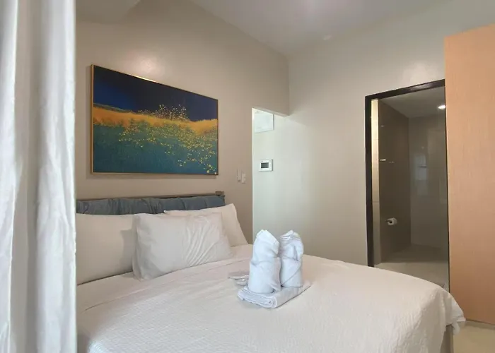 Luxurious Style 1 2 3 Bedrooms Cross To Okada And Near Of Dreams, Solaire, Moa, And Airport Apartment