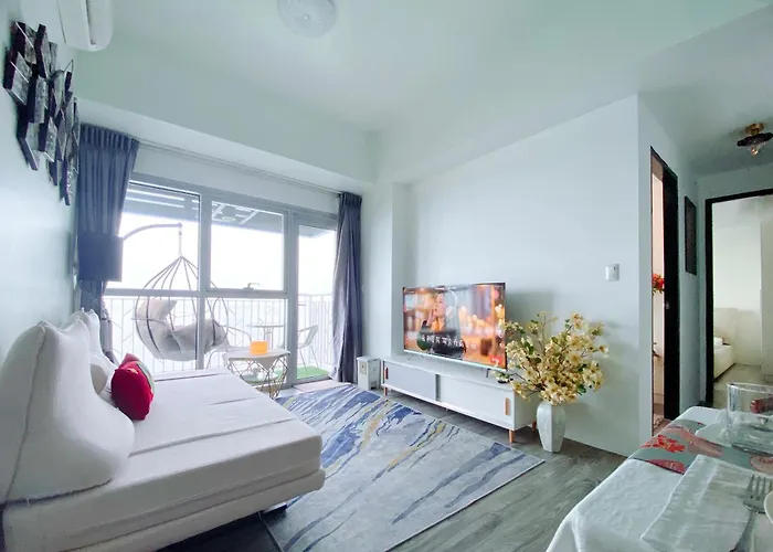 Luxurious Style 1 2 3 Bedrooms Cross To Okada And Near Of Dreams, Solaire, Moa, And Airport Apartment *