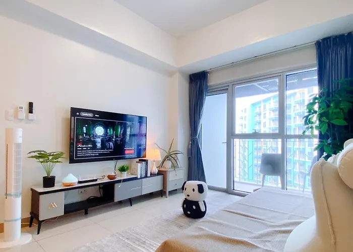 Luxurious Style 1 2 3 Bedrooms Cross To Okada And Near Of Dreams, Solaire, Moa, And Airport Manila
