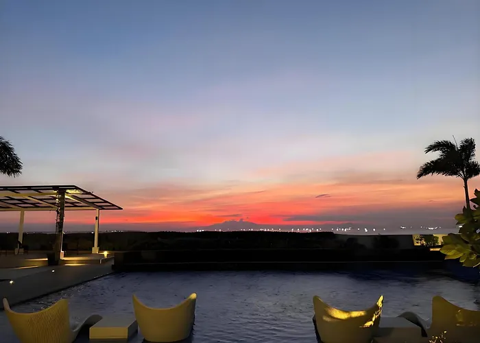 Luxurious Style 1 2 3 Bedrooms Cross To Okada And Near Of Dreams, Solaire, Moa, And Airport